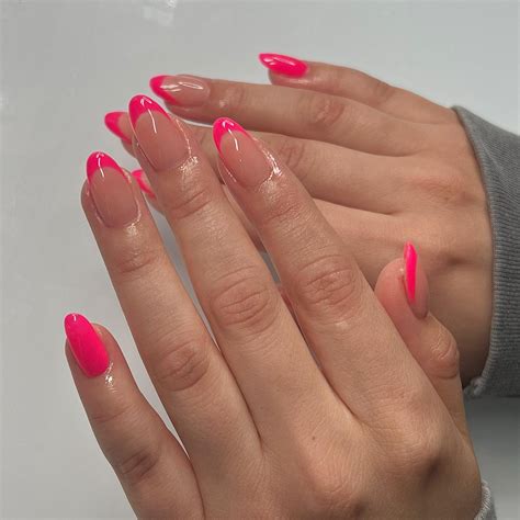 On Instagram Hot Pink Frenchies Apresnailofficial