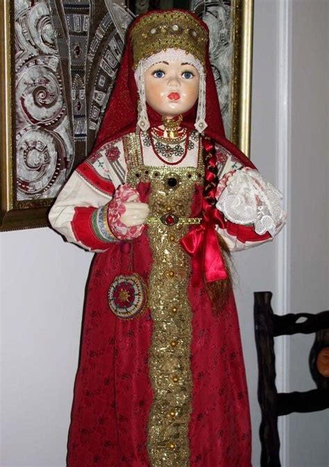 Vintage doll in the Russian national costume Стиль Наряды Народный