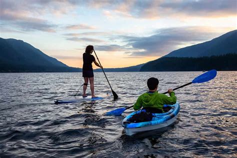 Paddle Board Vs Kayak Whats The Difference And Which One Is Best For You