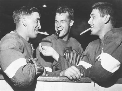 Remembering Gordie Howe Mr Hockey To Generations