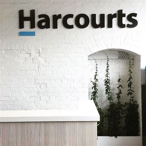 Brand New: New Logo and Identity for Harcourts