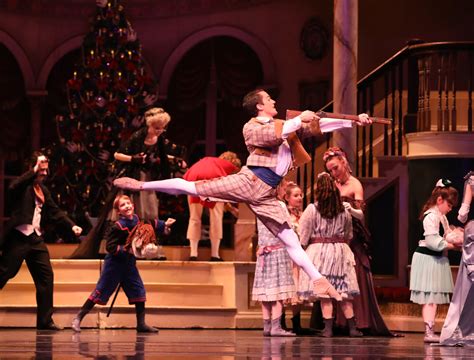 The Nutcracker Texas Ballet Theatre — Dallasites101