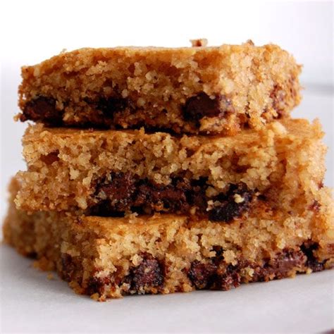 Chocolate Chip Cookie Bars Chellas Common Cents