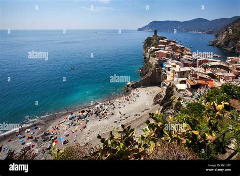 The Beach at Vernazza from the Cinque Terre Coastal Path, Cinque Terre, UNESCO Site, Liguria ...