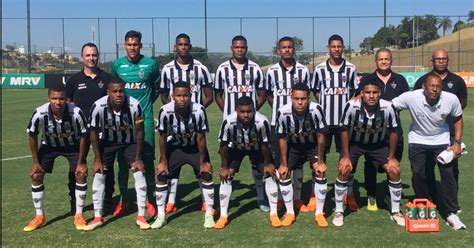 Sub Entra Em Campo Pelo Estadual Clube Atl Tico Mineiro