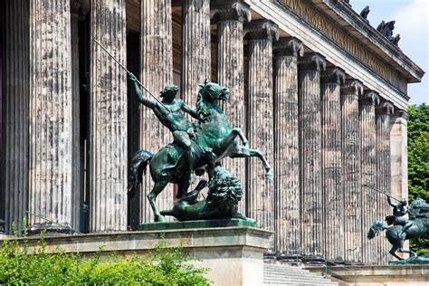 Berlin Germany 2022 Altes Museum Berlin Germany 7841344 Stock