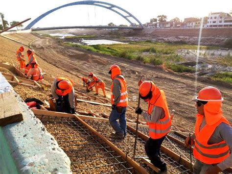 Invierten M S De S Millones Para Trabajos De Protecci N Contra