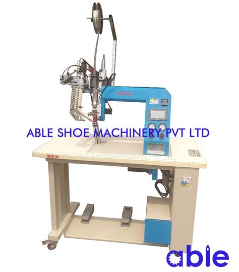 Protective Clothing Suit Hot Air Tape Sealing Machine W At Set In New Delhi