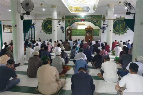 Contoh Teks Khutbah Jumat Singkat Spesial Bulan Maulid Nabi 2022 Rabiul Awal 1444 H Halaman 2