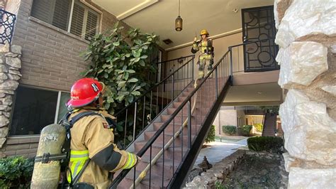 8 People Displaced After Phoenix Home Apartment Fires