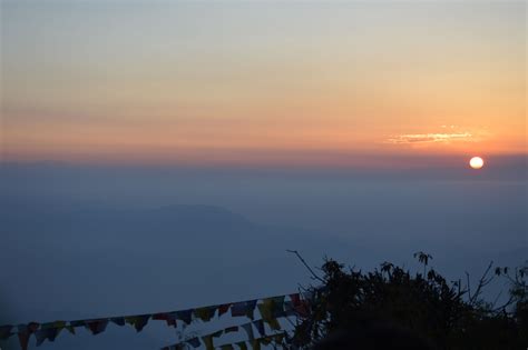 MichaelPocketList: Sunrise from Tiger Hill, Darjeeling, India [OC ...