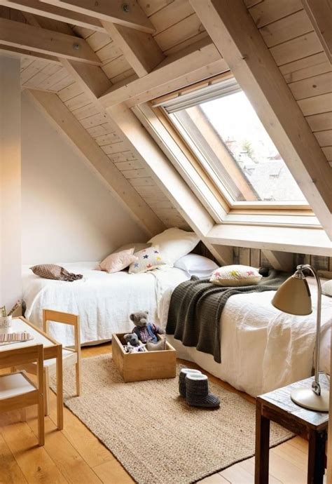 Id Es Cr Atives Pour Am Nager Une Chambre Sous Combles Maison Zenidees