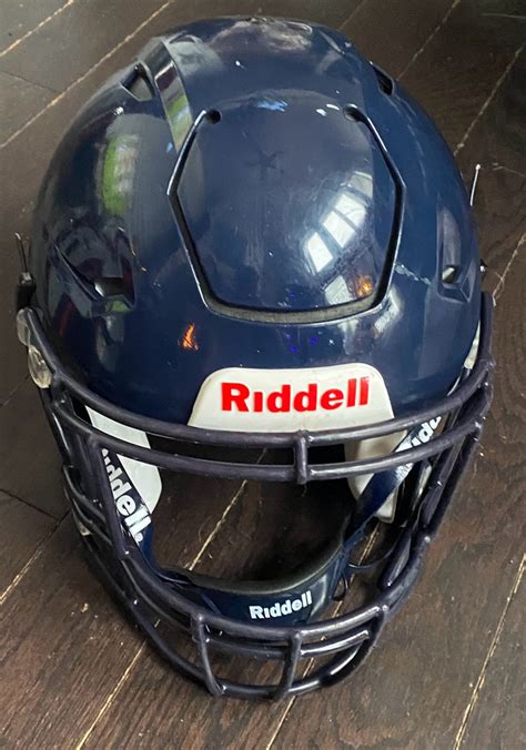 Riddell Football Helmet | Football | Ottawa | Kijiji