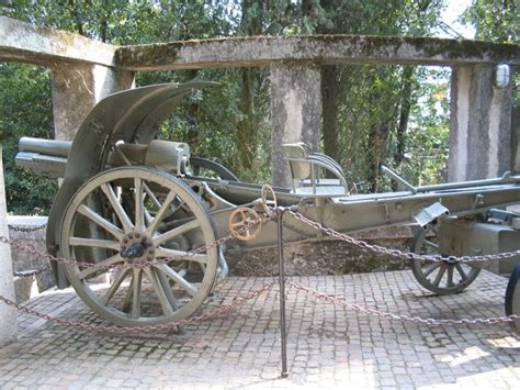Mod 56 105-mm howitzer