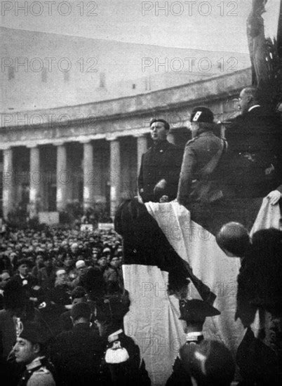 Naples April 21 1927 L On Rossoni Speaks To The Neapolitans Unions