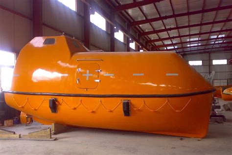 8 0m Totally Enclosed Life Rescue Boat With Gravit Davit Lifeboat