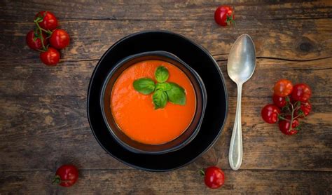 Soupe La Tomate Express Recette Ptitchef Soupe Tomate Okgo Net