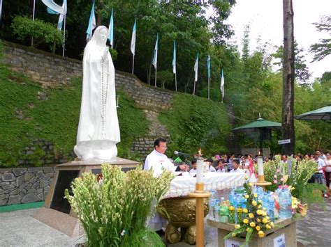 hanh trinh lang dong cung duc  ta pao