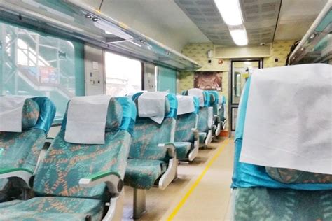 Shatabdi express train executive class EC is better?! 🚊 Backpacking ...