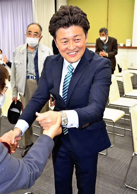 「少子高齢化に風穴あける」 当選の垣内将邦さん 県議選上伊那郡区｜信濃毎日新聞デジタル 信州・長野県のニュースサイト