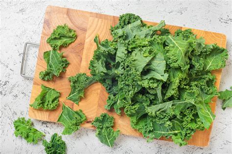 Dehydrated Kale Chips Recipe