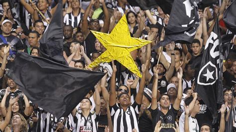 Torcida Do Botafogo Esgota Carga De Ingressos Para Cl Ssico Contra O