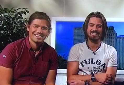 Image Tagged With Zac Hanson Taylor Hanson Hanson On Tumblr