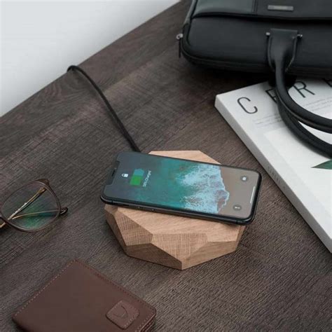 The Best Qi Wireless Chargers Out There