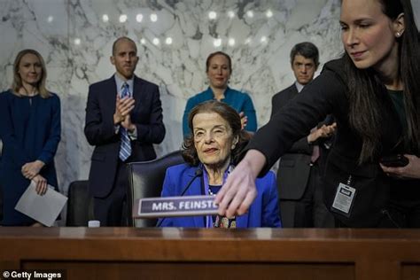 Dianne Feinstein 89 Gets Standing Ovation Upon Return To Judiciary Panel