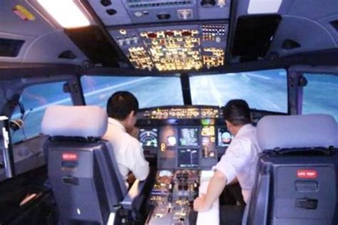 Vietnam Airlines Pilots Resign Citing Low Salaries