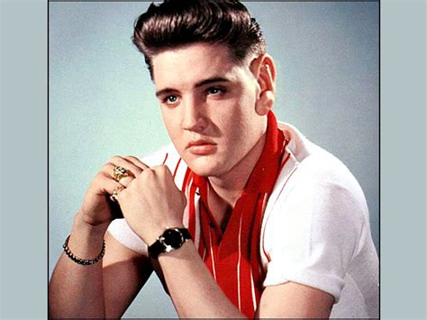 Elvis Aaron Presley January 8 1935 August 16 1977 Celebrities