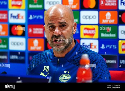 Peter Bosz Psv Hi Res Stock Photography And Images Alamy