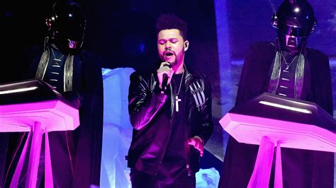 The Weeknd Daft Punk Perform Starboy I Feel It Coming Mashup At