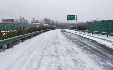 受降雪影响 甘肃多条高速公路交通管制凤凰网甘肃凤凰网