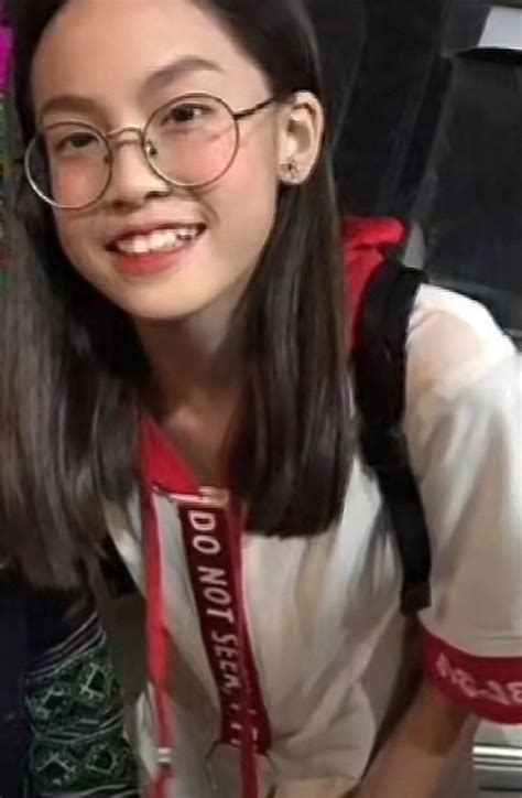 Bạn gái tin đồn của Hiếu Thứ Hai chuẩn hot girl sau khi thay đổi thứ trên mặt Quyết định quá