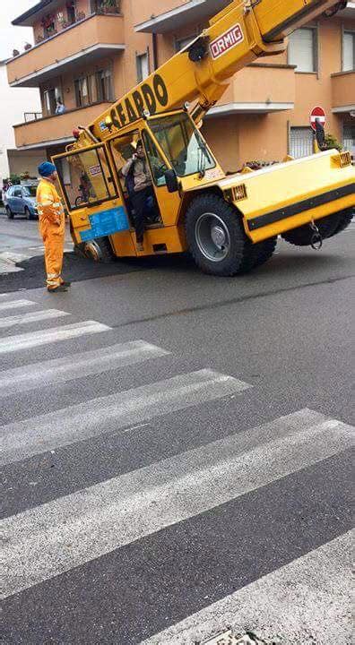 Al Via I Lavori Di Asfaltatura A Forte Dei Marmi Versiliatoday It