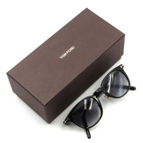 Tom Ford トムフォード サングラス Tf876 D 01b 50017405の通販 By クラシック｜トムフォードならラクマ