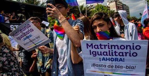 En el Día del Amor lanzan primera campaña por el matrimonio igualitario