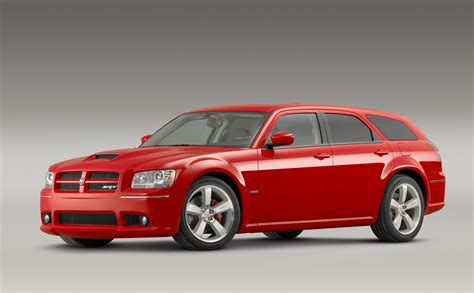 2008 Dodge Magnum Reviews and Rating | Motor Trend