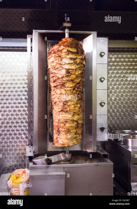 D Ner Kebab Meat On Vertical Rotisserie Stock Photo Alamy