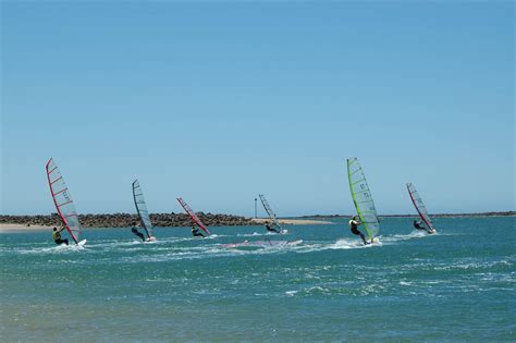 Windsurfing race