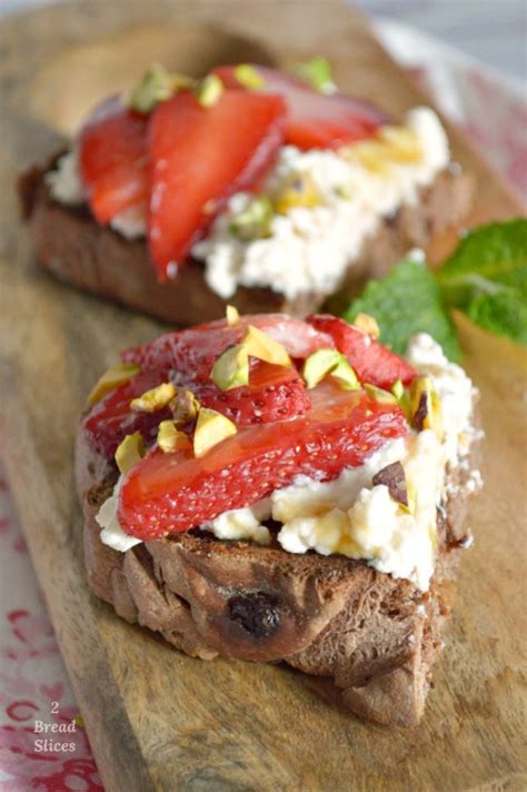 Receta De Open Sandwich De Fresas Asadas Y Queso Ricotta Bread Slices