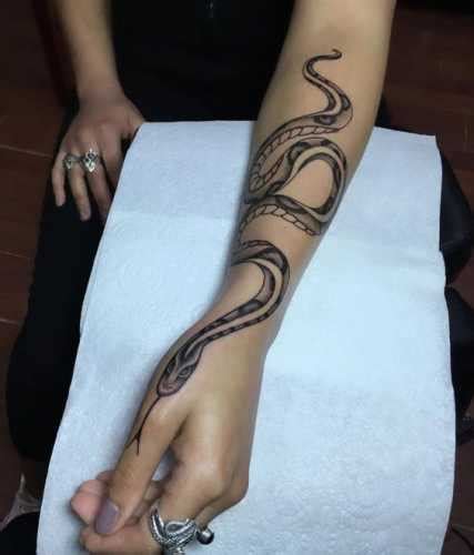 17 Awe-Inspiring Viper Snake Tattoo Concepts: A Comprehensive Collection