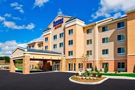 Fairfield Inn & Suites Watertown- Watertown, NY Hotels- Tourist Class ...