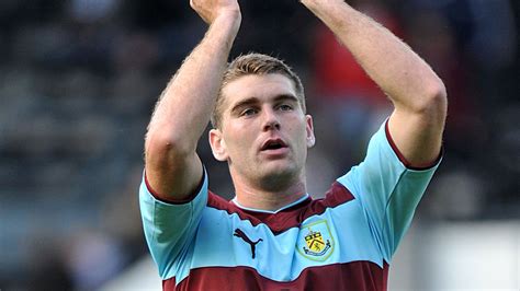 Championship Sam Vokes Earns Burnley A Point In A Thrilling 3 3 Draw