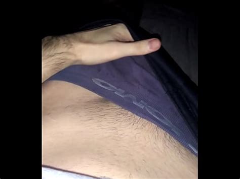 Brincando O Pau Pela Bermuda XVIDEOS