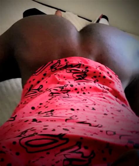 Big Ass 5 Nude Pics XHamster