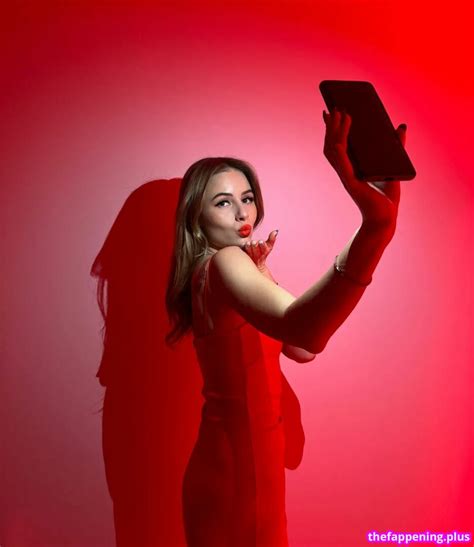 ItsSky ItsSkyLOL Nude OnlyFans Photo 25 The Fappening Plus