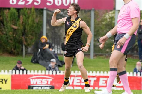 Sanfl Rd Glenelg Vs Norwood Glenelgfc Sanfl Flickr