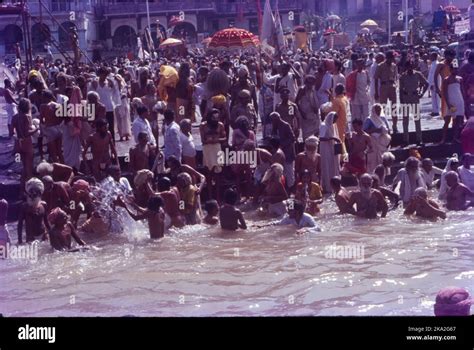 Kumbh Mela Nashik Hi Res Stock Photography And Images Alamy